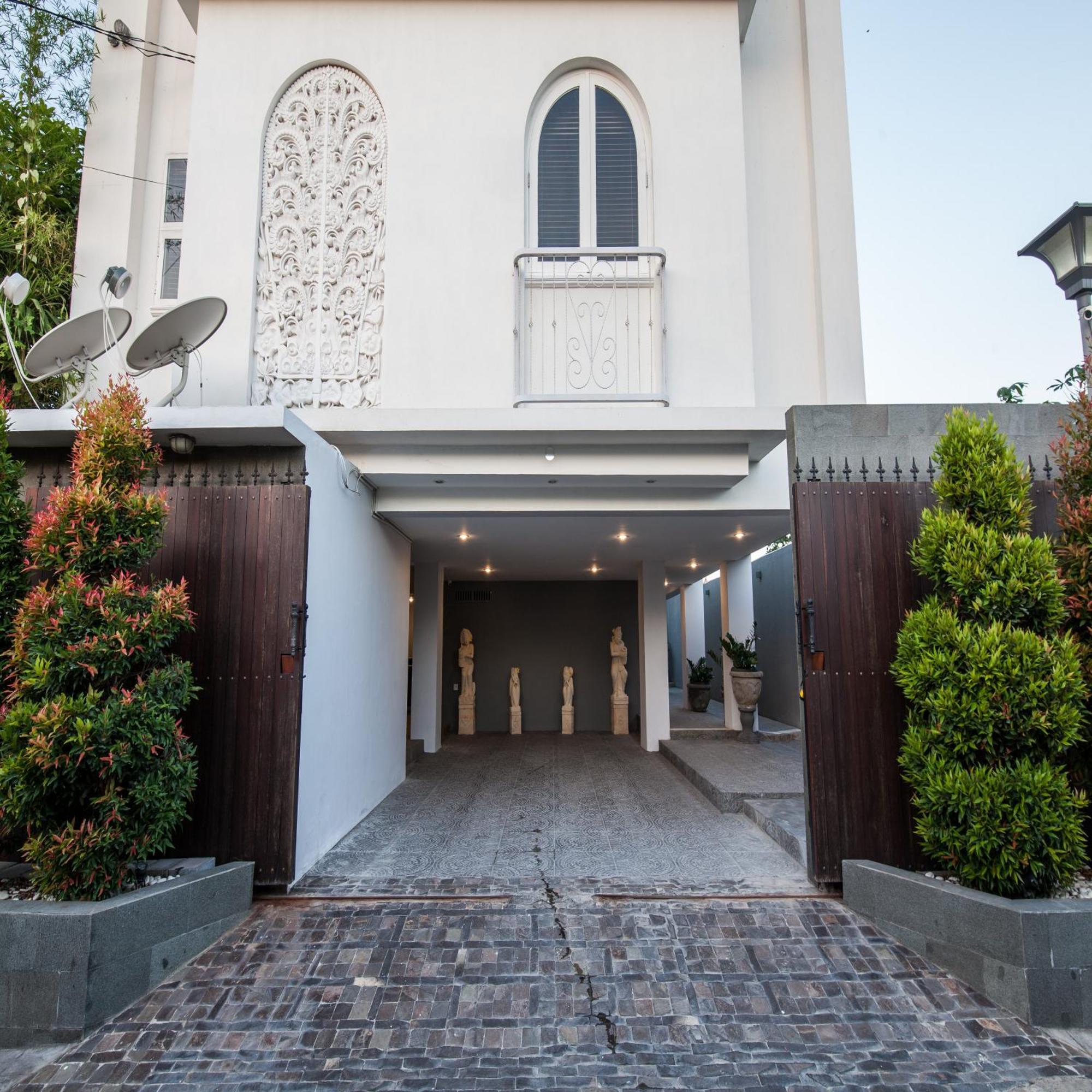 סמיניאק The Lavana Batavia Residence Umalas מראה חיצוני תמונה