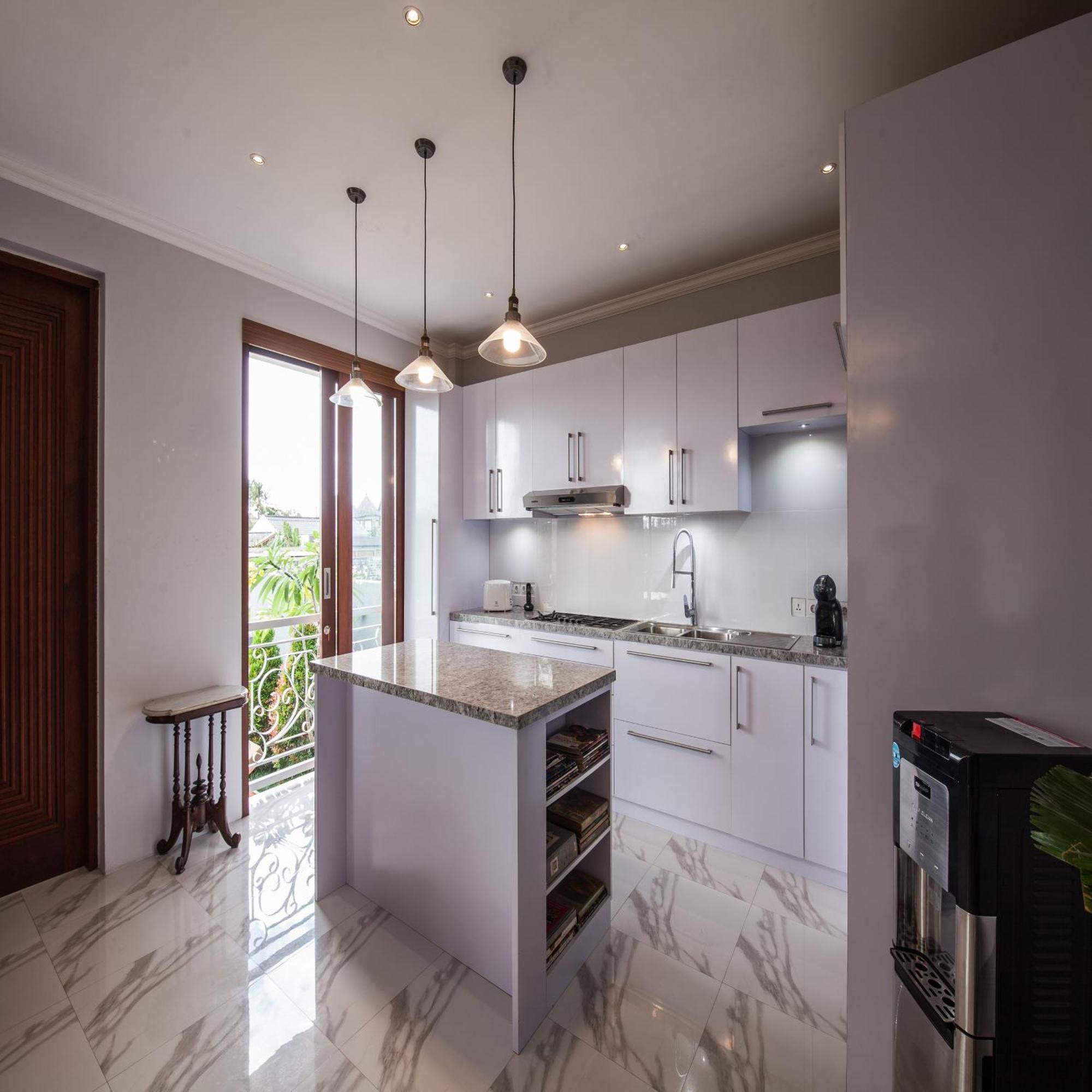 סמיניאק The Lavana Batavia Residence Umalas מראה חיצוני תמונה