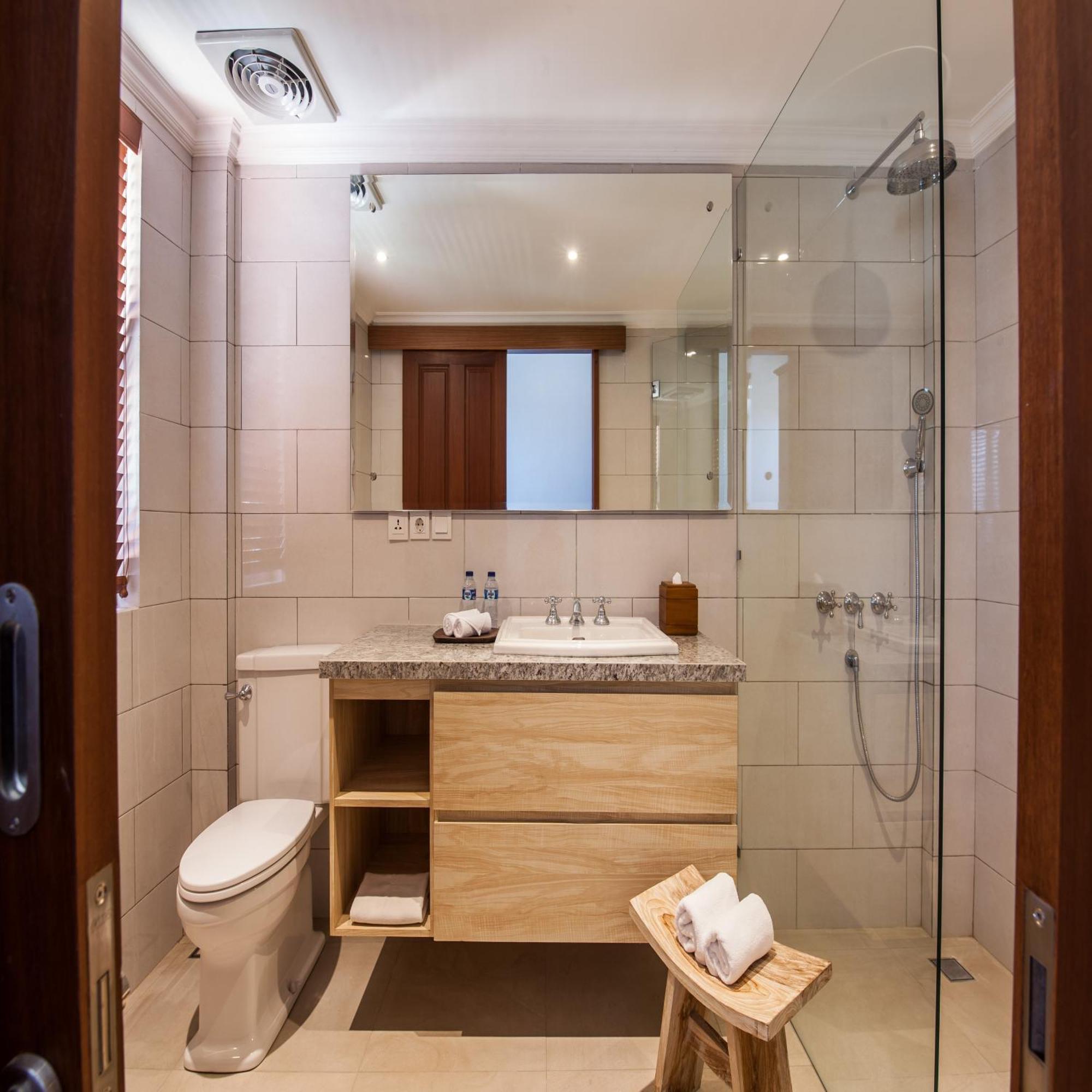 סמיניאק The Lavana Batavia Residence Umalas מראה חיצוני תמונה